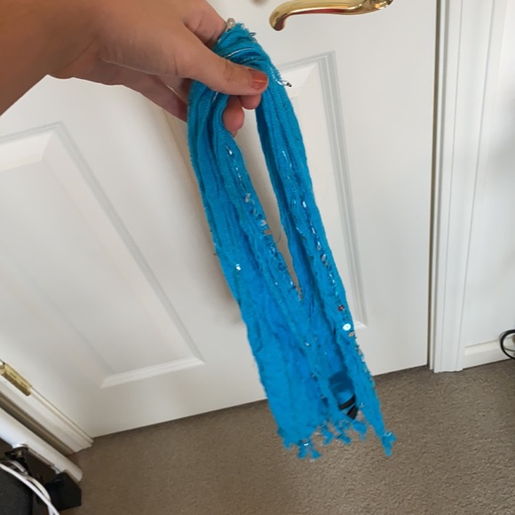 Bundle - 5 Justice Scarves - Picture 7 of 9